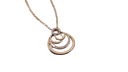 Elegant Gold Pendant Necklace with Crystal Accents